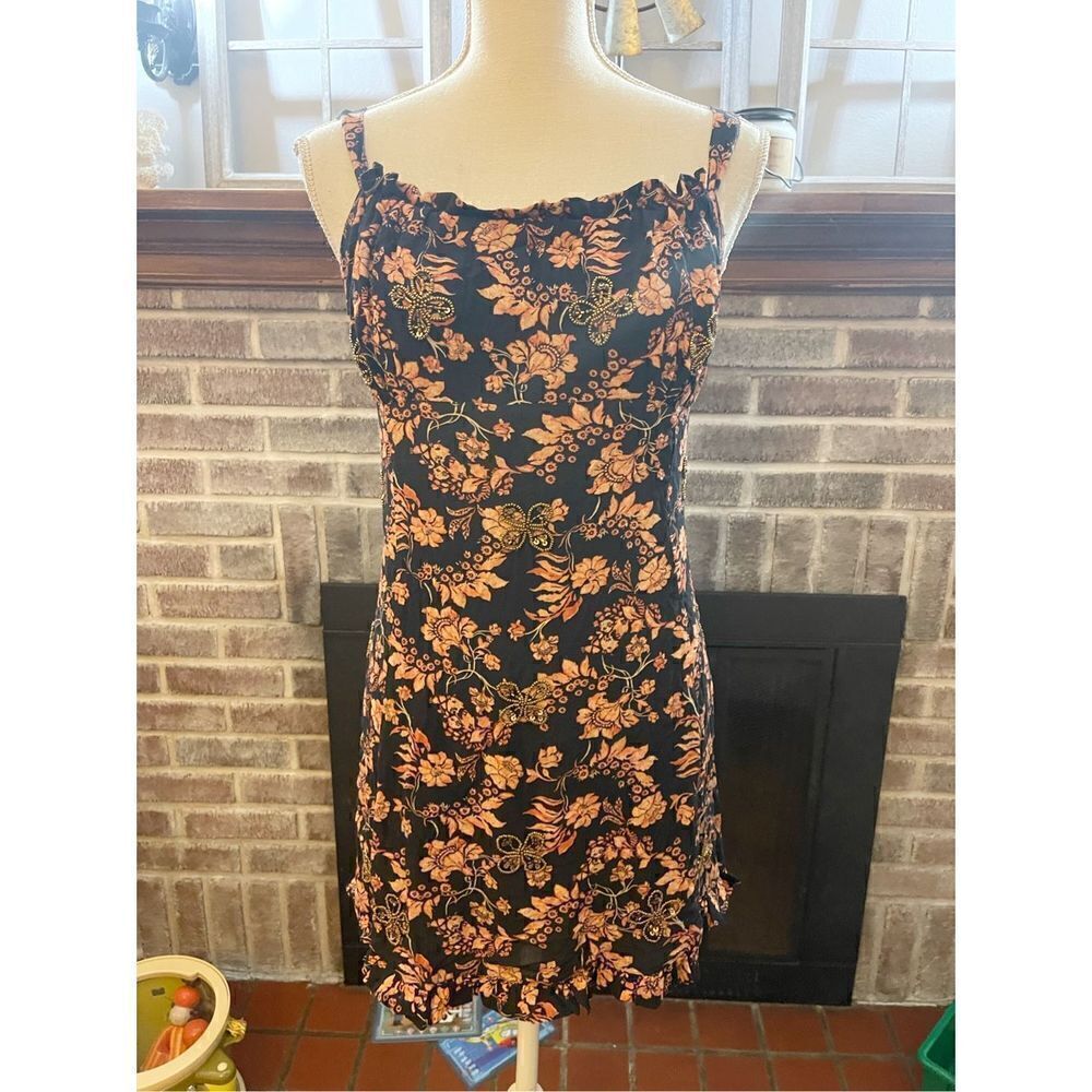 Free People - floral dress size xs